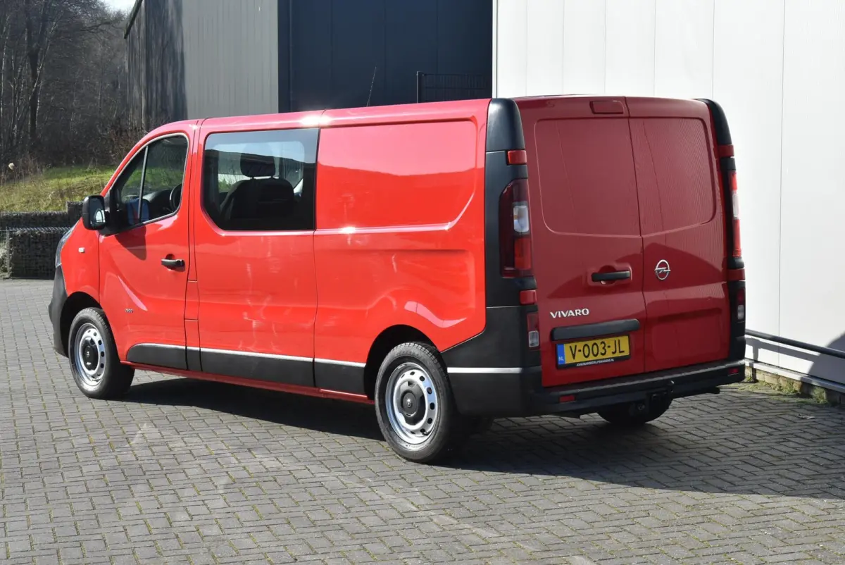 bestel 1.6 CDTI L2H1 DC 6 Persoons Airco Navi Trekhaak