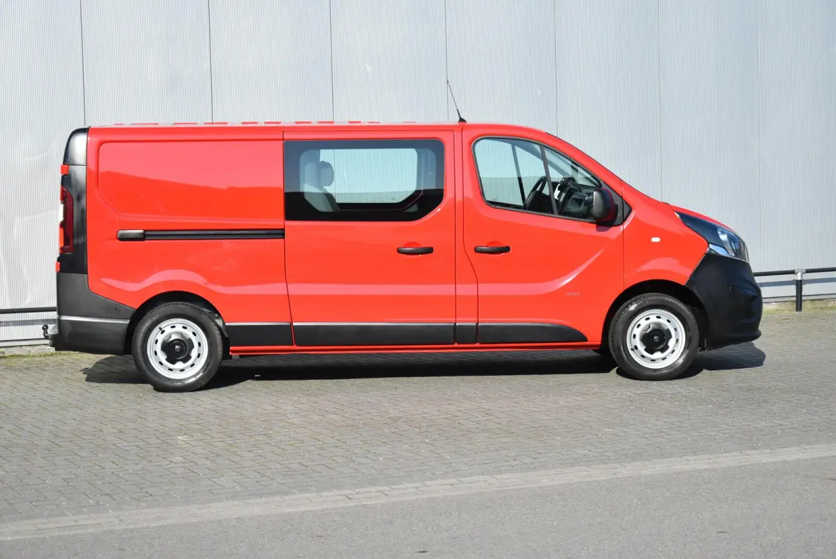 bestel 1.6 CDTI L2H1 DC 6 Persoons Airco Navi Trekhaak