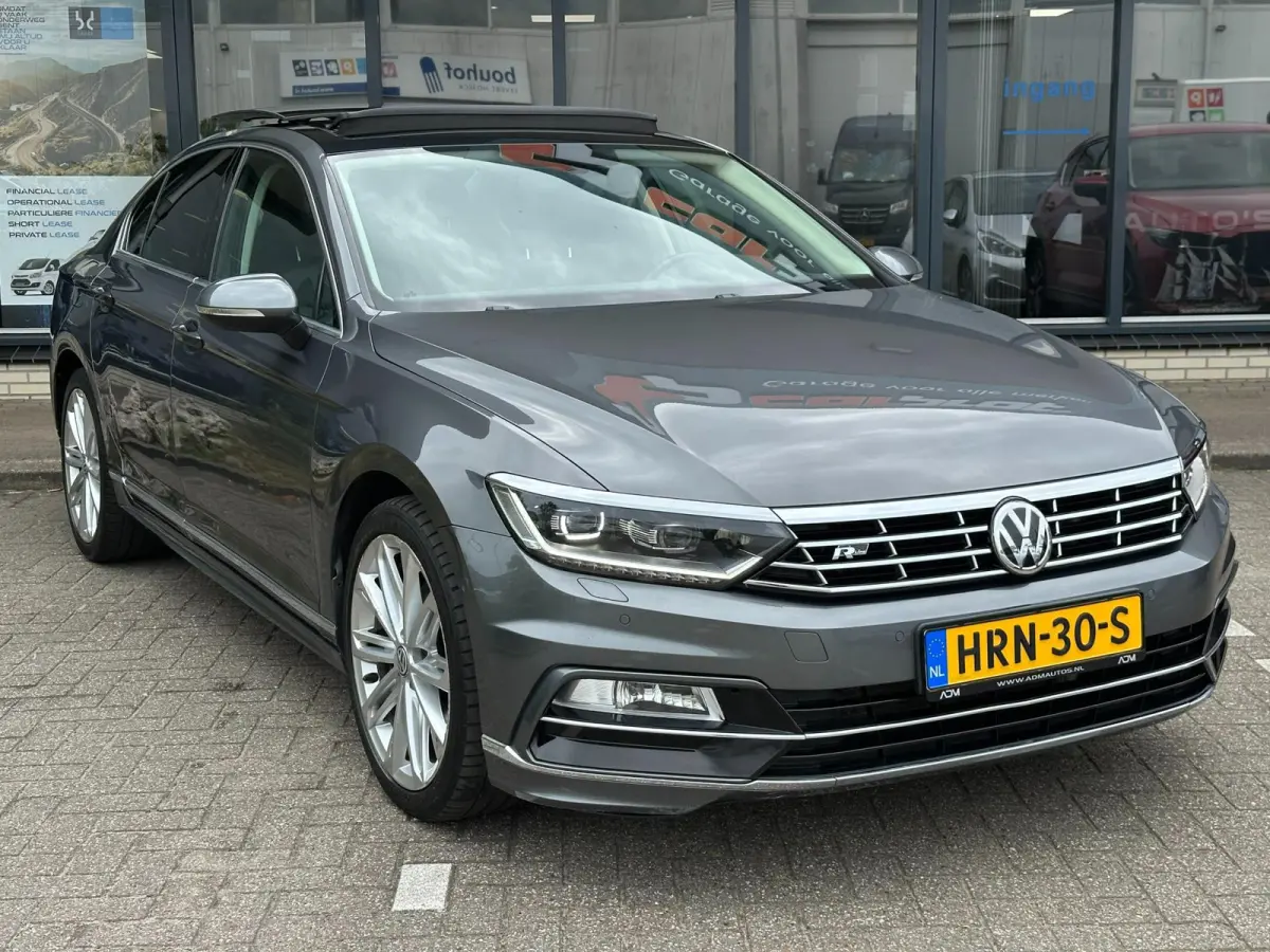 2.0 TDI Business Edition R l ACC l PANO l XENON