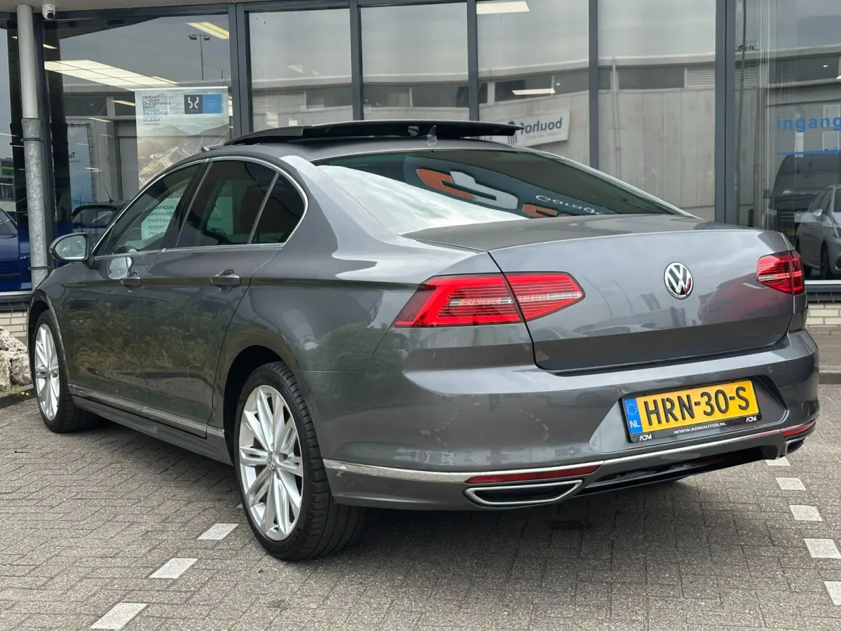 2.0 TDI Business Edition R l ACC l PANO l XENON