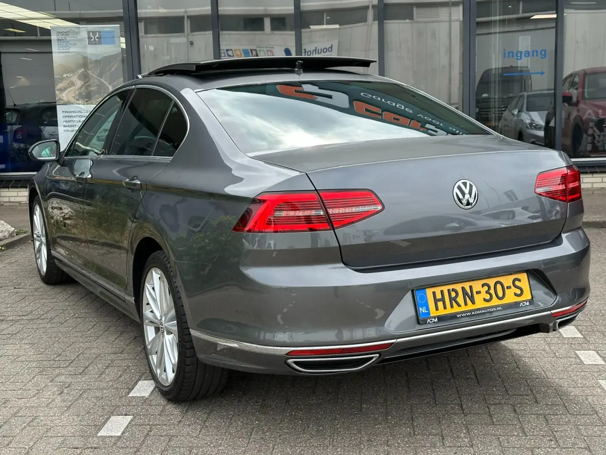2.0 TDI Business Edition R l ACC l PANO l XENON