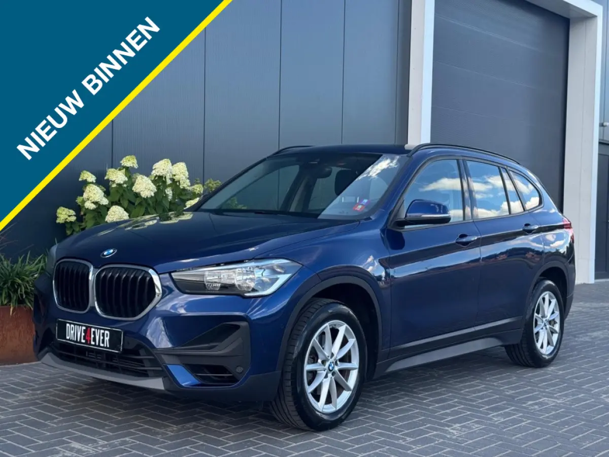 sDrive18i 12-2019 NAVI CLIMATE PDC TREKHAAK SPORTVELGEN
