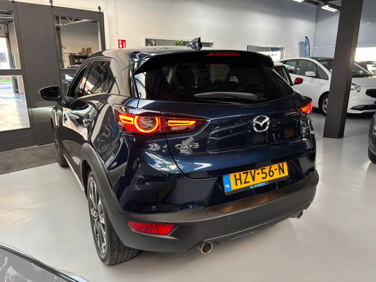 2.0 SkyActiv-G 121 Luxury / Camera / Navigatie