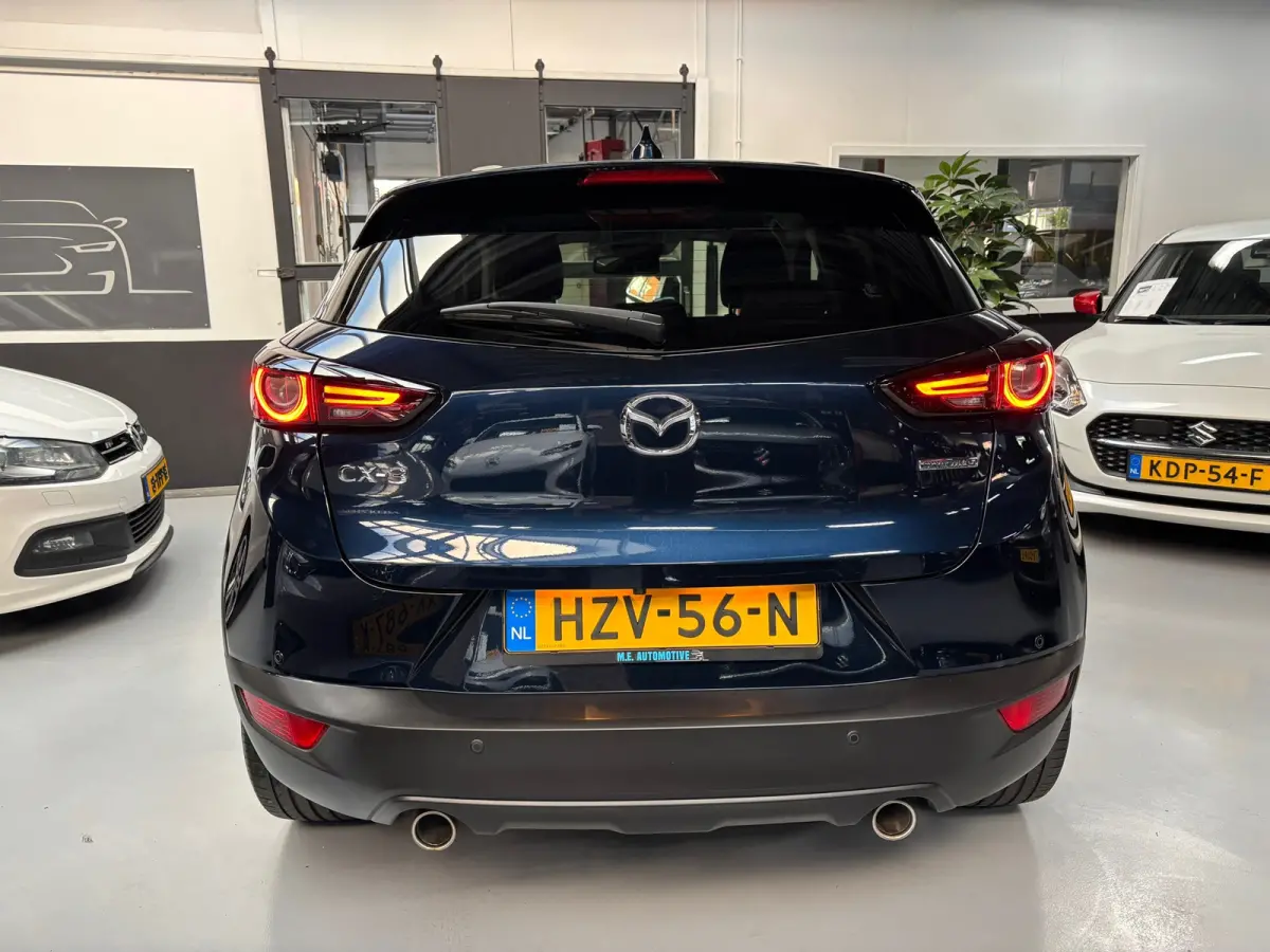 2.0 SkyActiv-G 121 Luxury / Camera / Navigatie