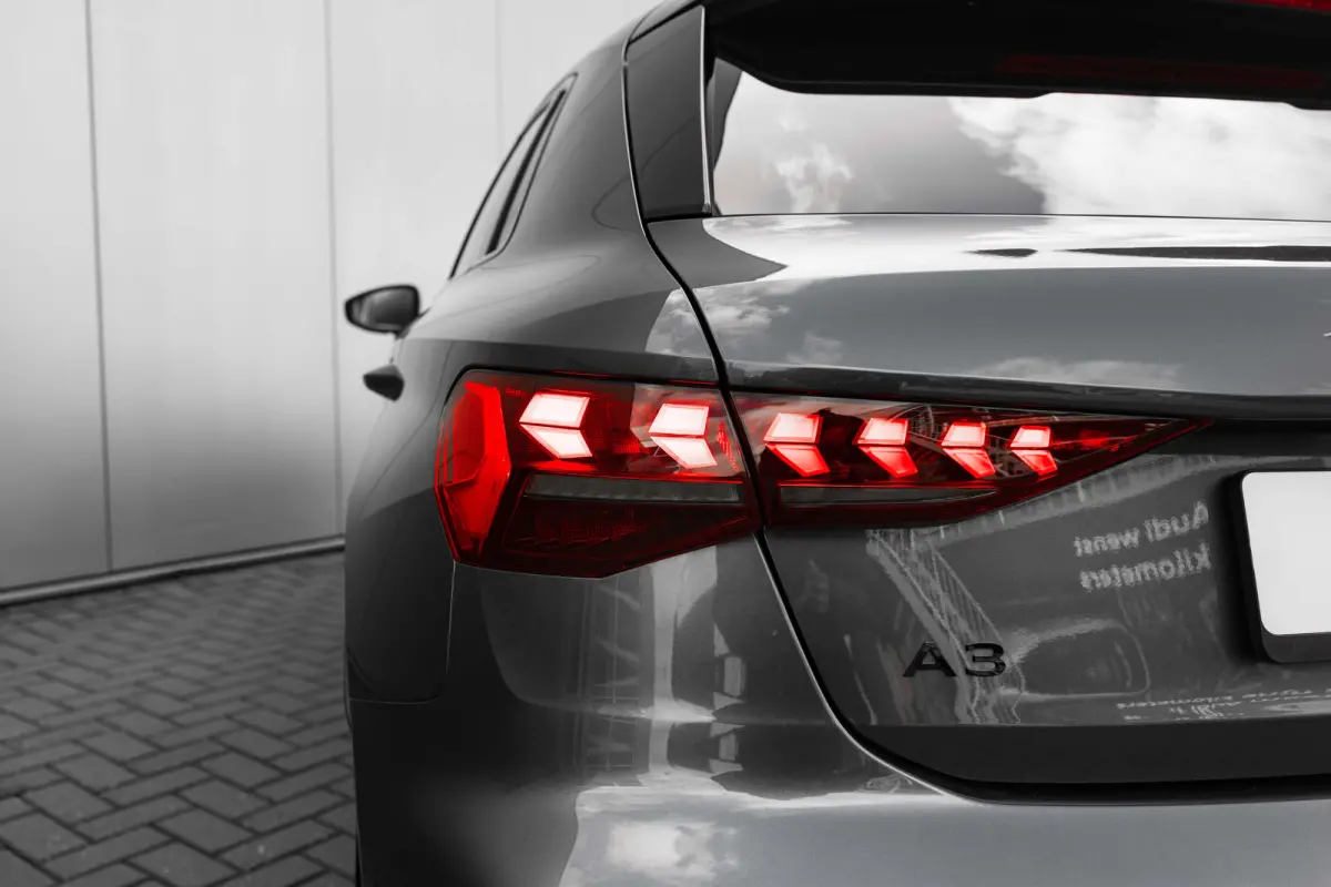 S edition | Aluminium optiek in het interieur | Assistentiepakket Rijden en Parkeren Plus | Audi virtual cockpit