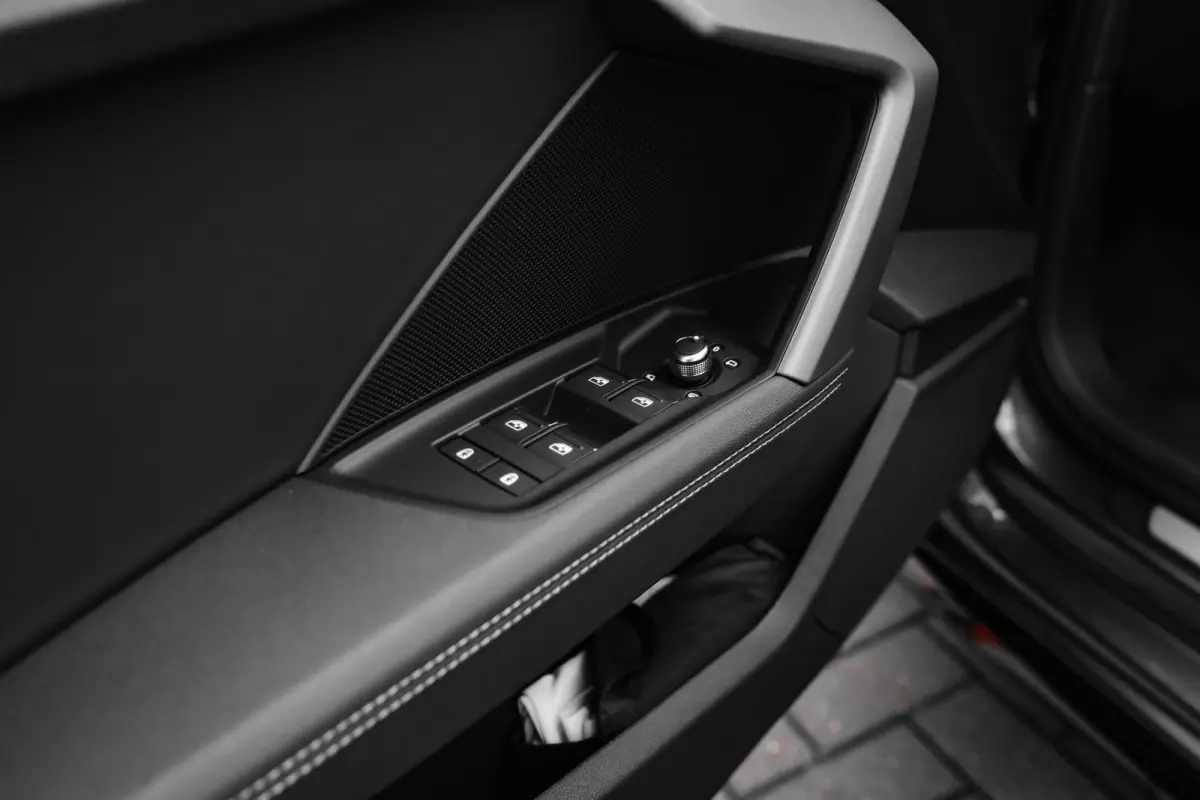 S edition | Aluminium optiek in het interieur | Assistentiepakket Rijden en Parkeren Plus | Audi virtual cockpit