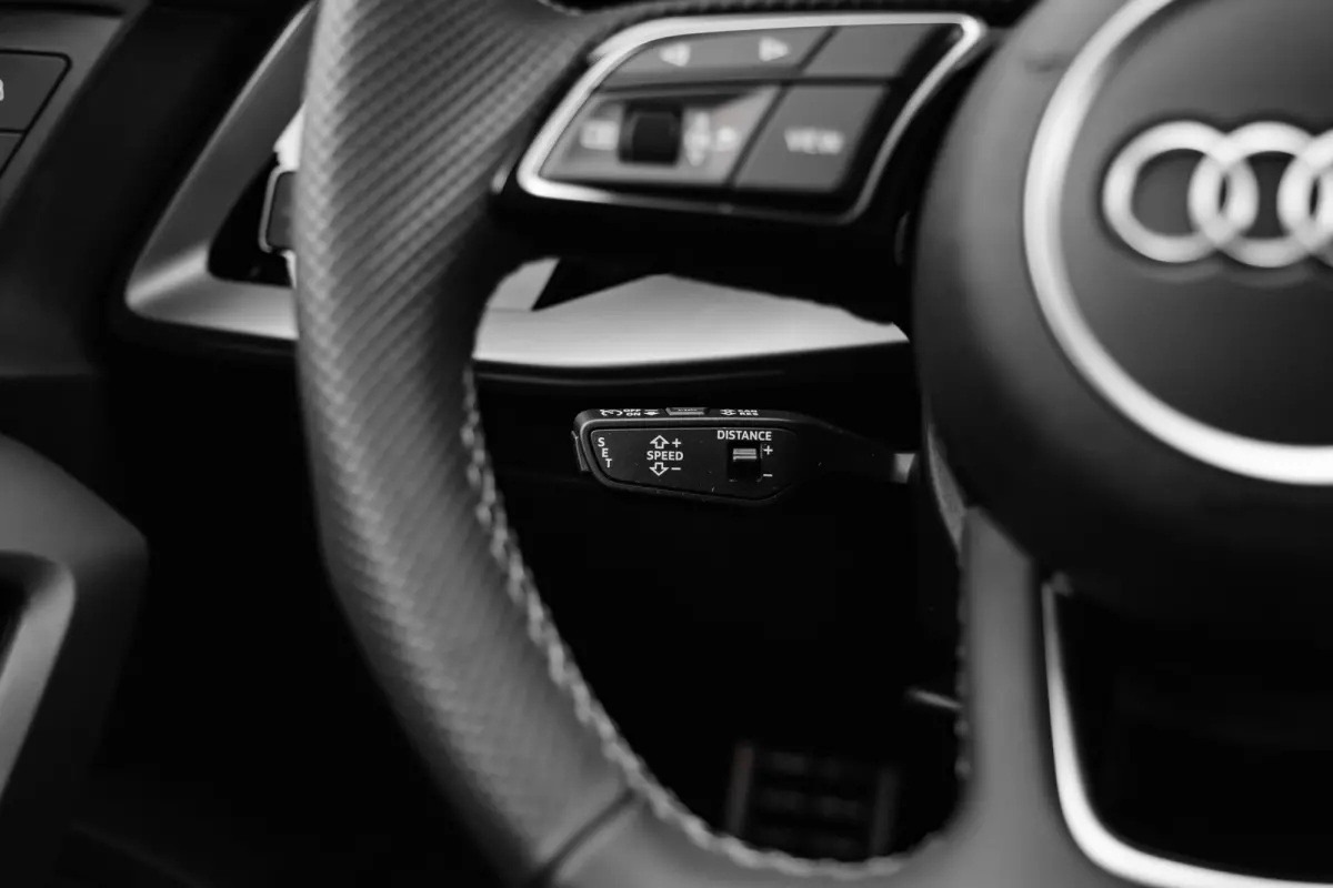 S edition | Aluminium optiek in het interieur | Assistentiepakket Rijden en Parkeren Plus | Audi virtual cockpit