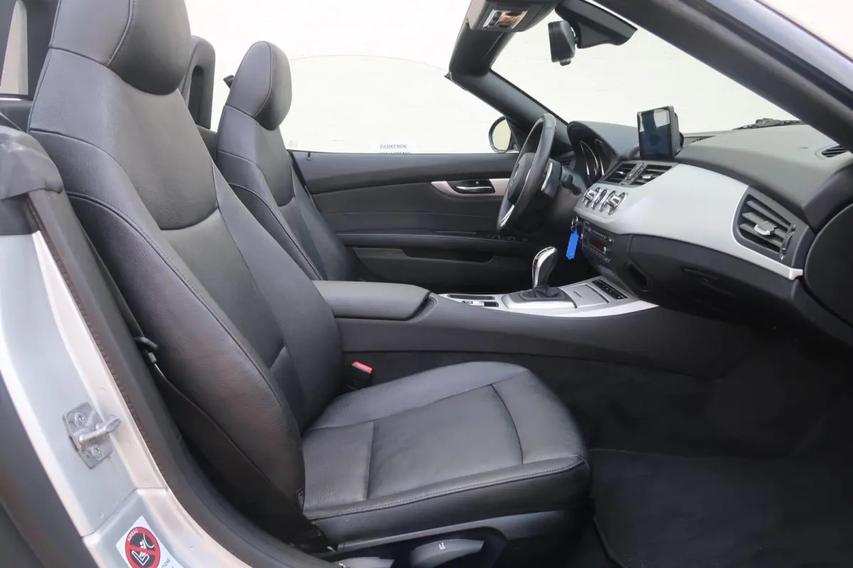 sDrive28i Aut 245PK|CARPLAY|NAVIGATIE|CAMERA|BLUETOOTH|AIRCO|LEDER|PDC|XENON|ZEER MOOI
