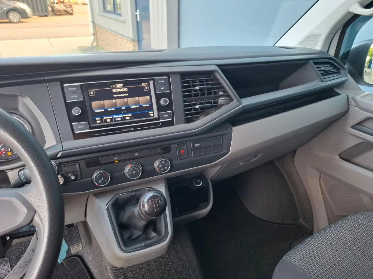 2.0 TDI L2H1 30 DC VERLAAGD / SPOILERS IN KLEUR / AIRCO / CRUISE /  DUBBEL CABINE