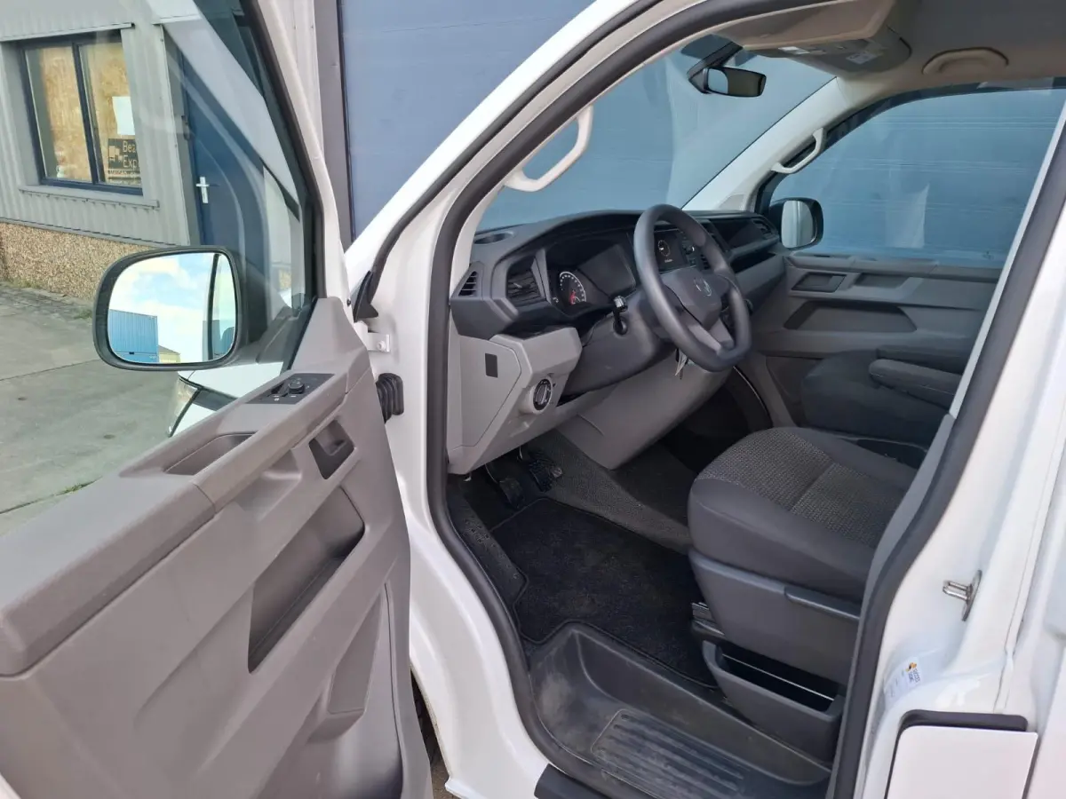 2.0 TDI L2H1 30 DC VERLAAGD / SPOILERS IN KLEUR / AIRCO / CRUISE /  DUBBEL CABINE