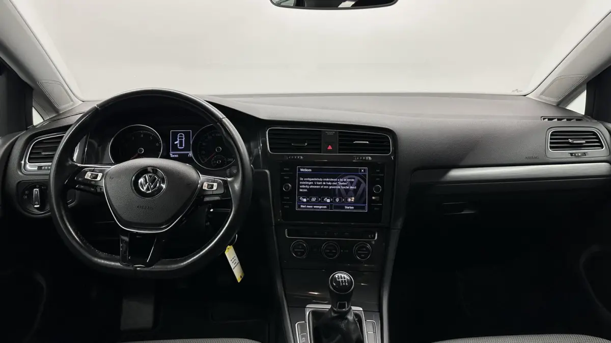 1.0 TSI Comfortline NAVI CRUISE ECC LM CARPLAY.