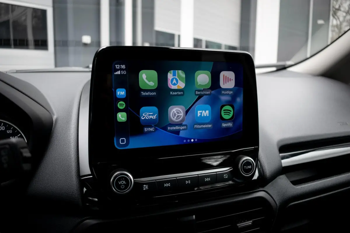 1.0 EcoBoost Titanium|1e Eigenaar|CLIMATE|CAMERA|CRUISE|CARPLAY|PDC