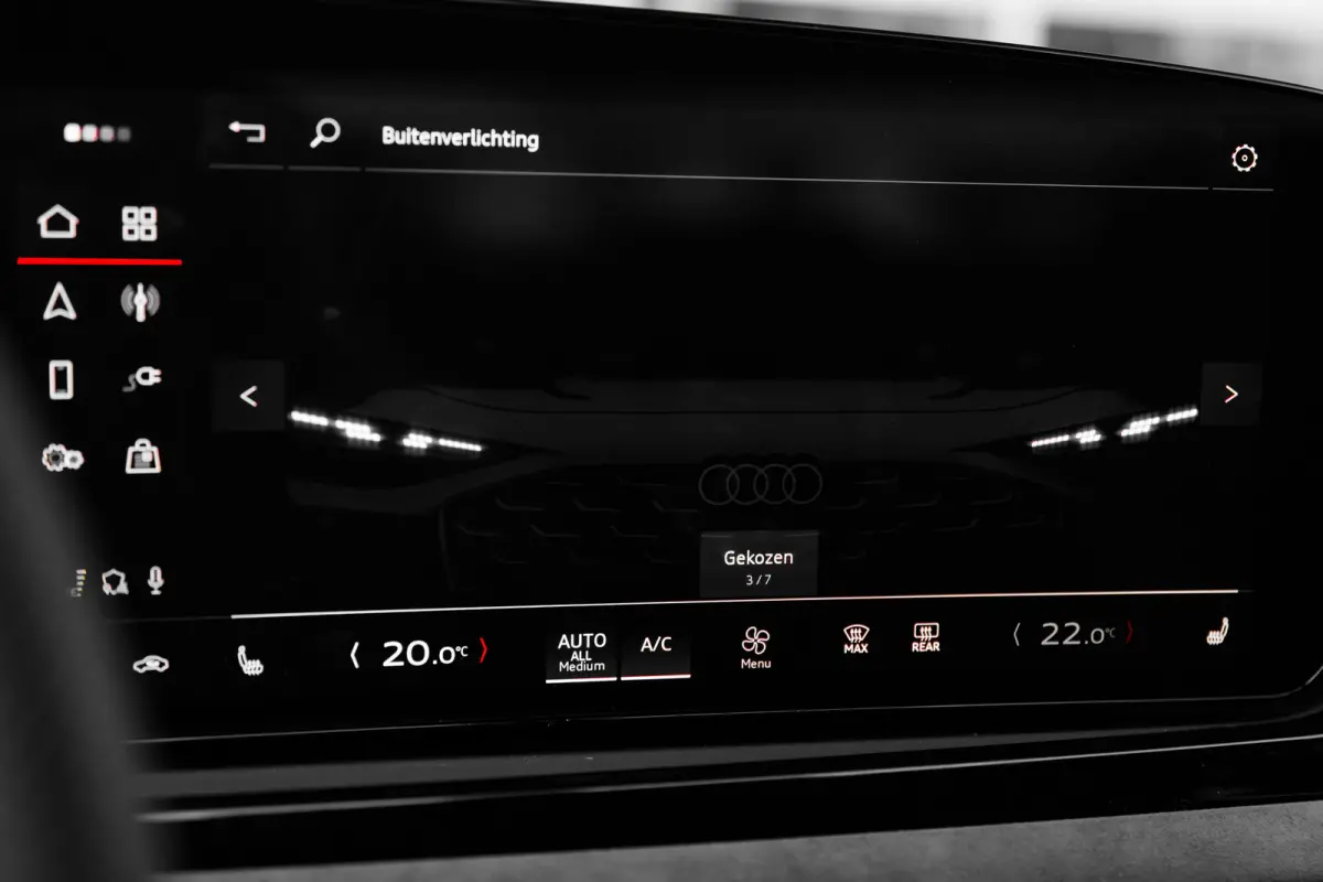2.0 e-hybrid quattro S Edition | Draadloze telefoonlader | LED dagrijverlichting | Rijstrooksensor met correctie