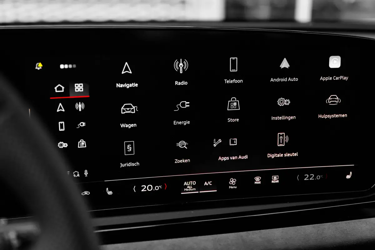 2.0 e-hybrid quattro S Edition | Draadloze telefoonlader | LED dagrijverlichting | Rijstrooksensor met correctie