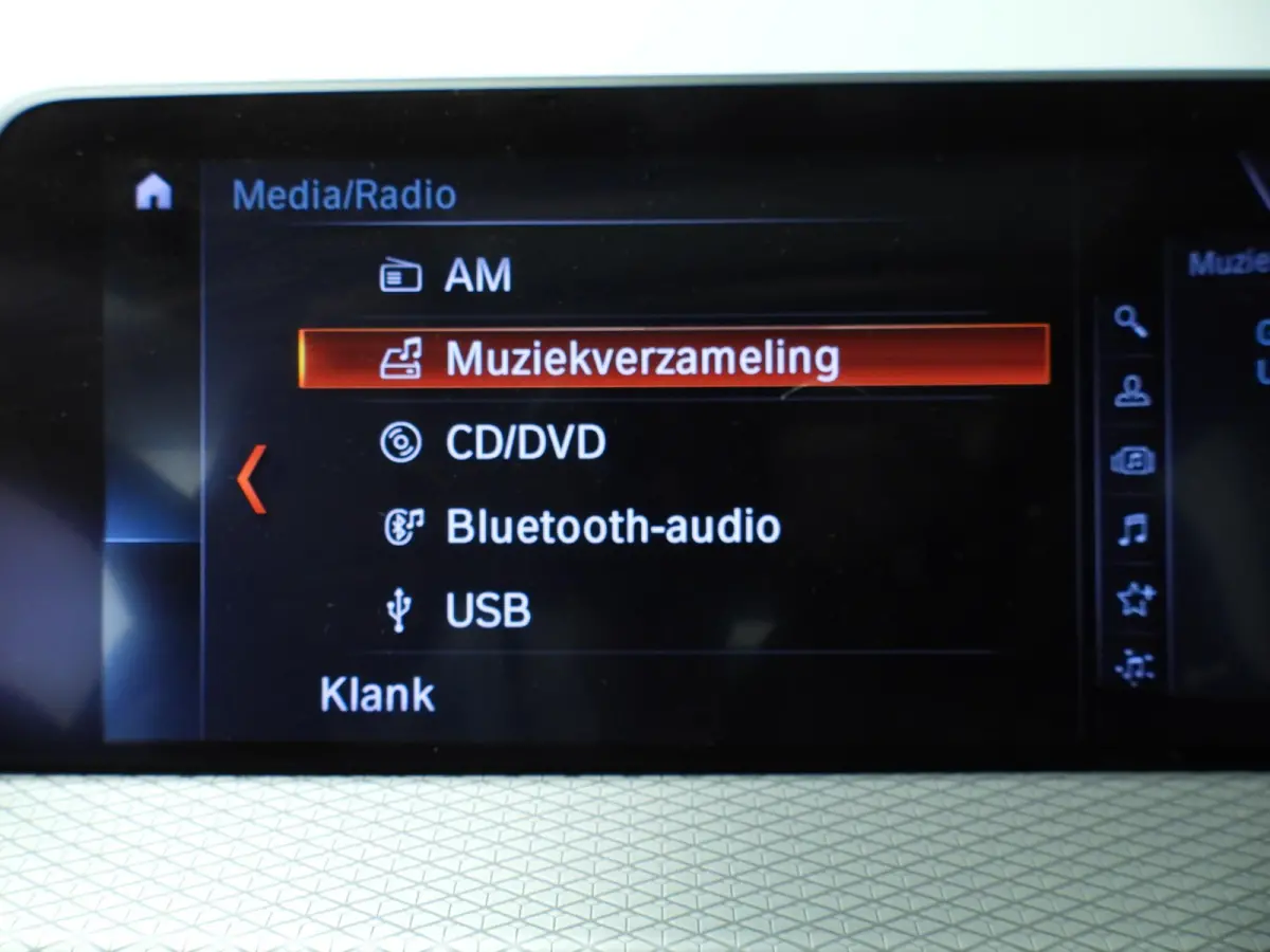 M40d xDrive | M-Sportpakket | LED | Leder | HUD | Schuifdak | Trekhaak | Elektr. zetels | Sportstoelen | DAB | Alu 20 inch