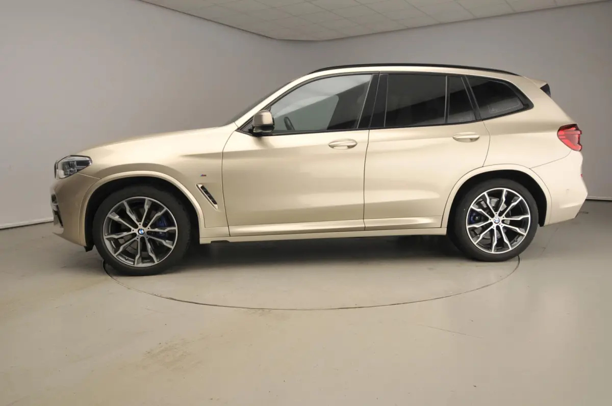 M40d xDrive | M-Sportpakket | LED | Leder | HUD | Schuifdak | Trekhaak | Elektr. zetels | Sportstoelen | DAB | Alu 20 inch