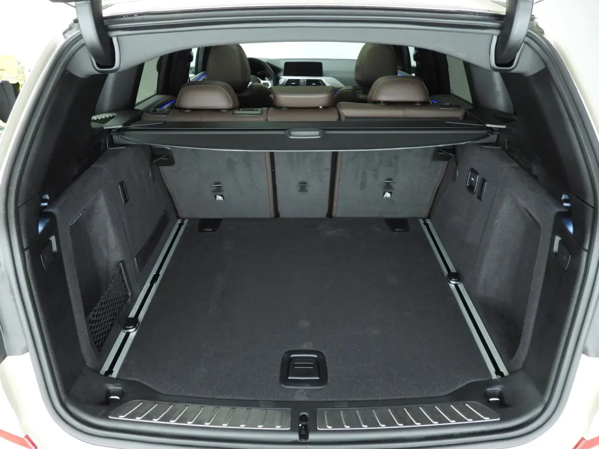M40d xDrive | M-Sportpakket | LED | Leder | HUD | Schuifdak | Trekhaak | Elektr. zetels | Sportstoelen | DAB | Alu 20 inch