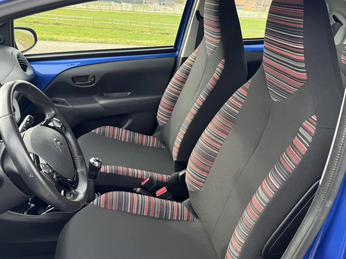 1.0 VTi Feel 98934km 5 deurs bj 2019 airco lm velgen