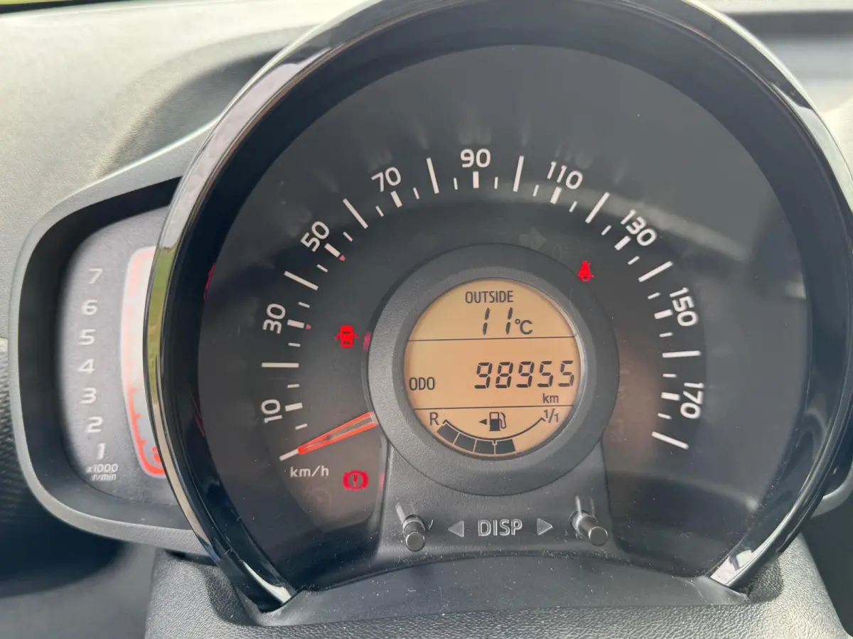 1.0 VTi Feel 98934km 5 deurs bj 2019 airco lm velgen