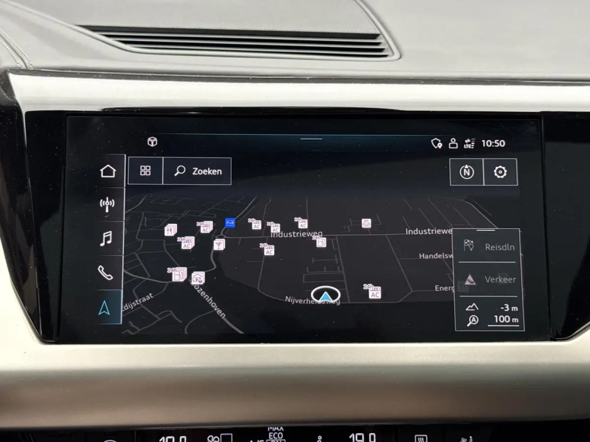 RS 93 kWh DAK SFEER HEADUP CARPLAY LUCHTVERING