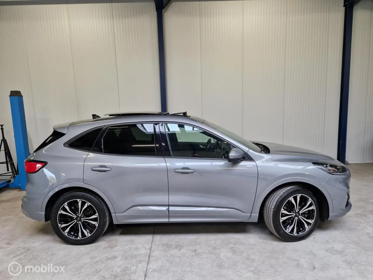 2.5 PHEV ST-Line X Ecc Navi Leder-Alcan Elec-Haak 360 Camera Dak 100% 63 km