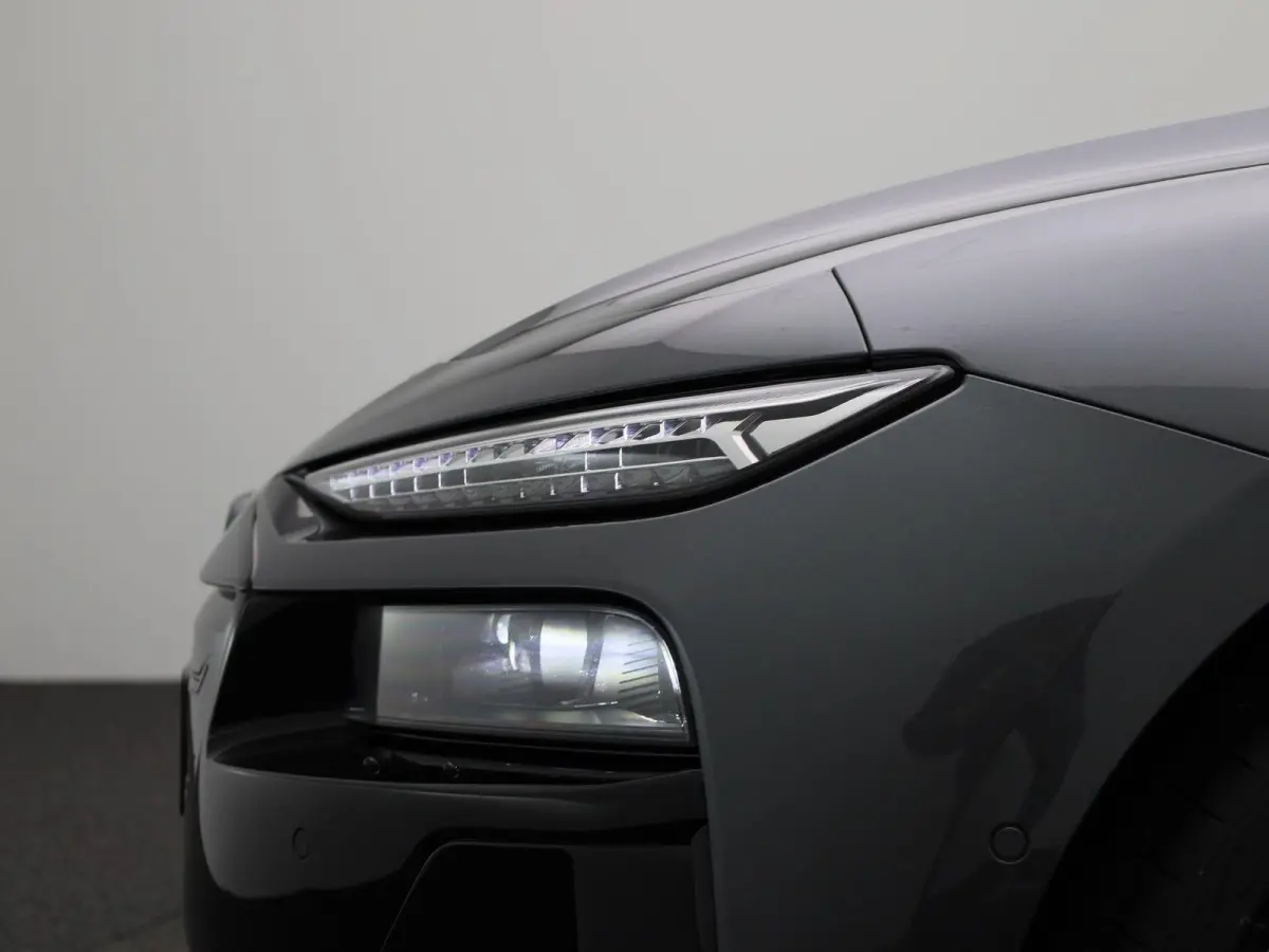 S edition performance 100 kWh | Demo | Automaat | Navigatie | 360 Camera | Panoramadak | Adaptive Cruise Control | S-line | Lichtmetalen velgen |