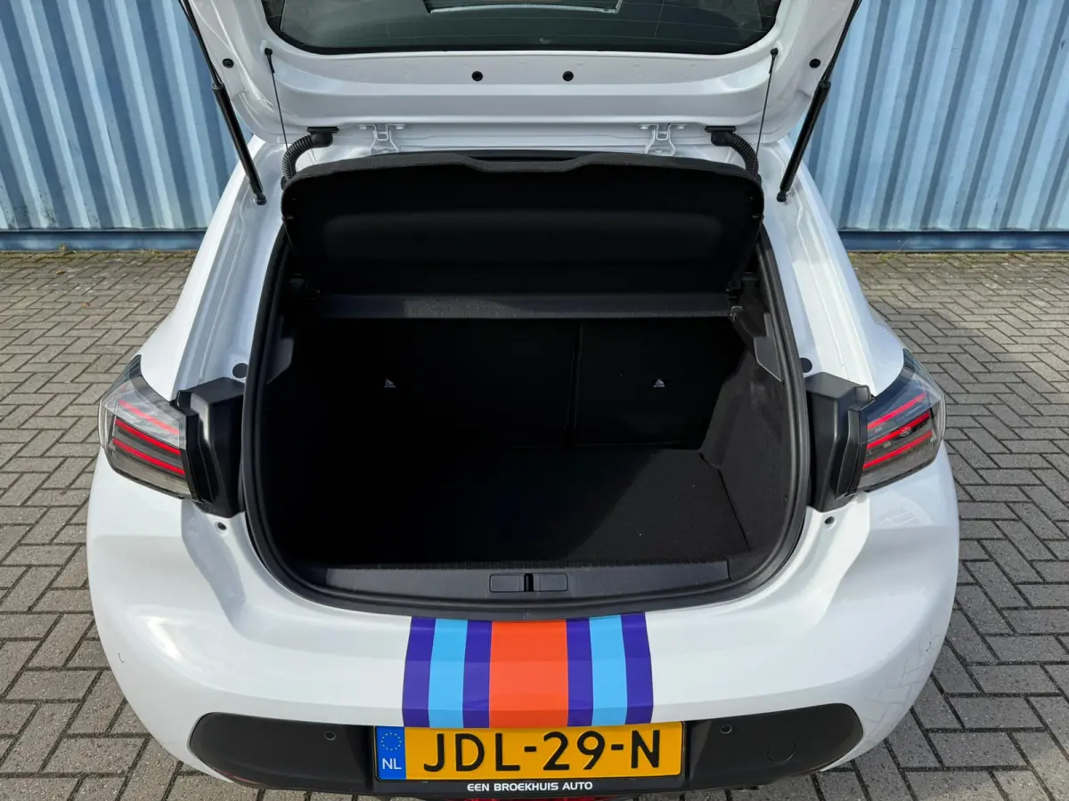1.2 Hybrid 110 e-DCS6 Rally 8 Jaar garantie | Automaat | Airco | Cruise control | Parkeersensoren achter | Led | Apple carplay & Android auto | Verkeersbord detectie