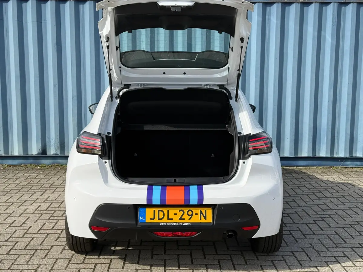 1.2 Hybrid 110 e-DCS6 Rally 8 Jaar garantie | Automaat | Airco | Cruise control | Parkeersensoren achter | Led | Apple carplay & Android auto | Verkeersbord detectie