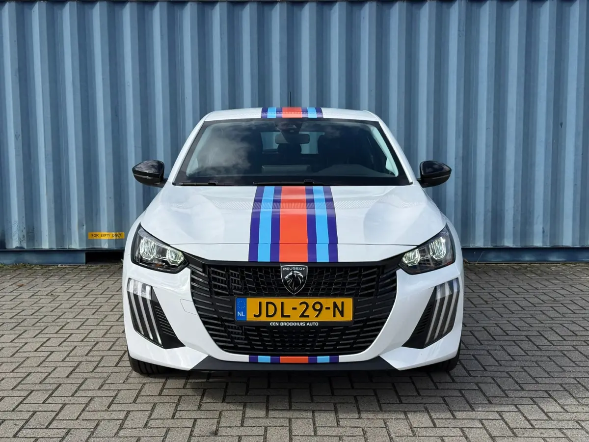 1.2 Hybrid 110 e-DCS6 Rally 8 Jaar garantie | Automaat | Airco | Cruise control | Parkeersensoren achter | Led | Apple carplay & Android auto | Verkeersbord detectie