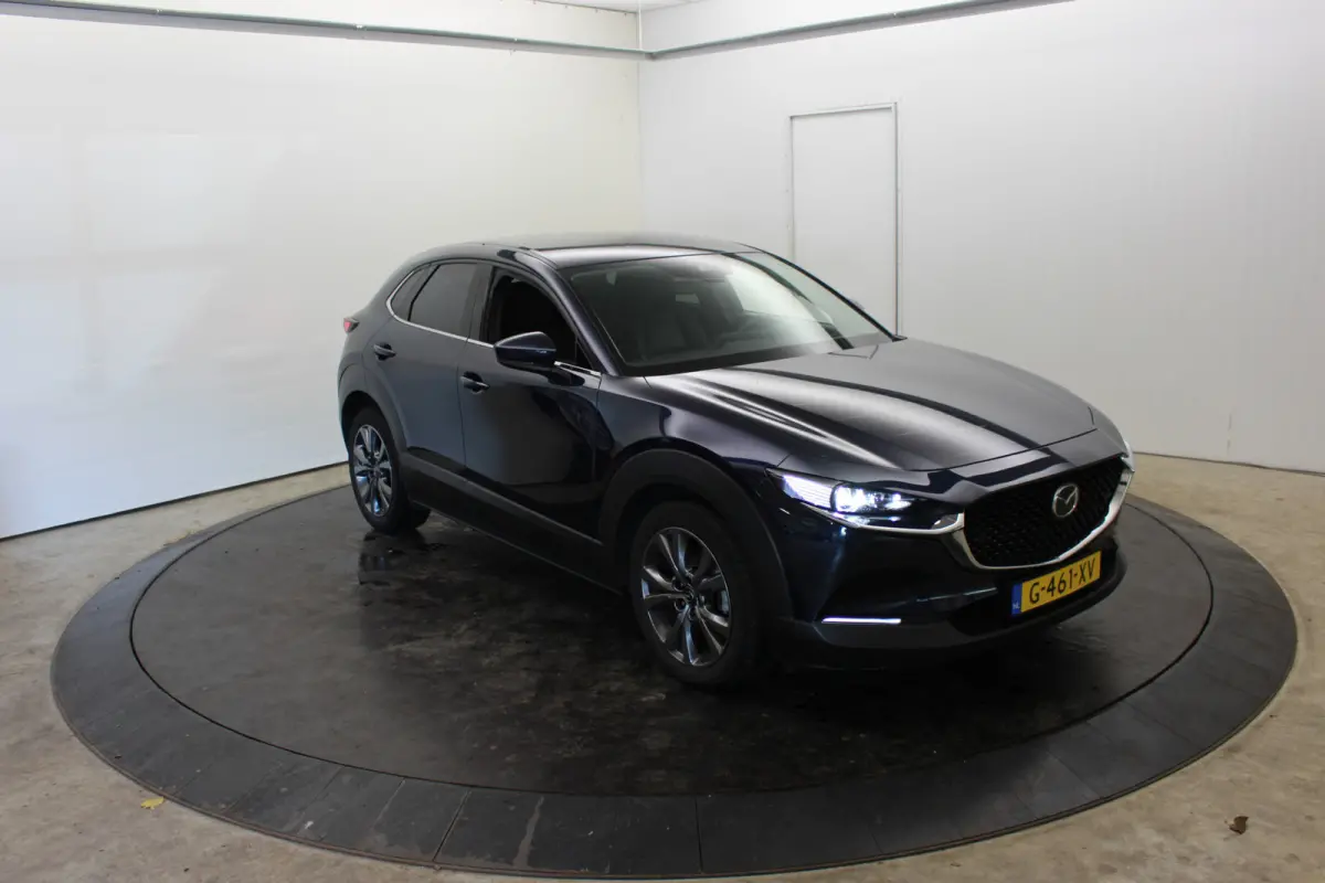 2.0 e-SkyActiv-X M Hybrid Luxury Cam Leer EL aKlep + Stoelen Navi Dhoek Detectie