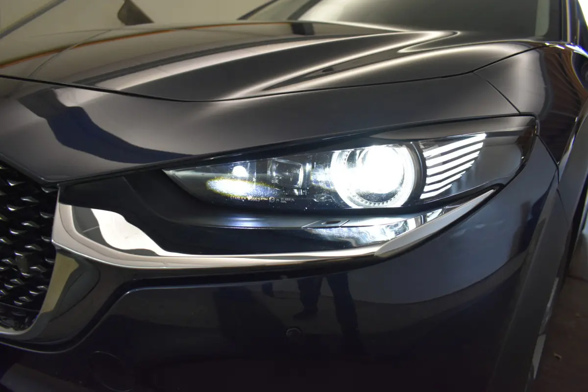 2.0 e-SkyActiv-X M Hybrid Luxury Cam Leer EL aKlep + Stoelen Navi Dhoek Detectie