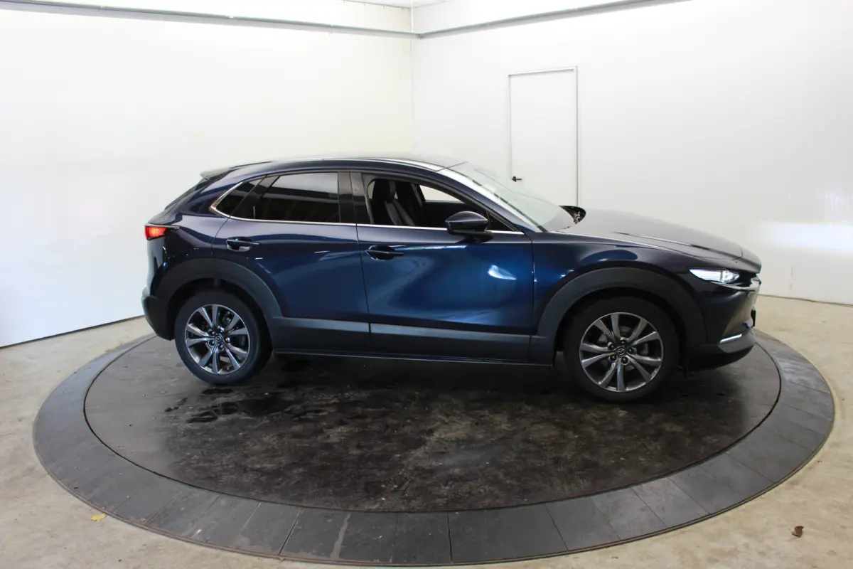 2.0 e-SkyActiv-X M Hybrid Luxury Cam Leer EL aKlep + Stoelen Navi Dhoek Detectie