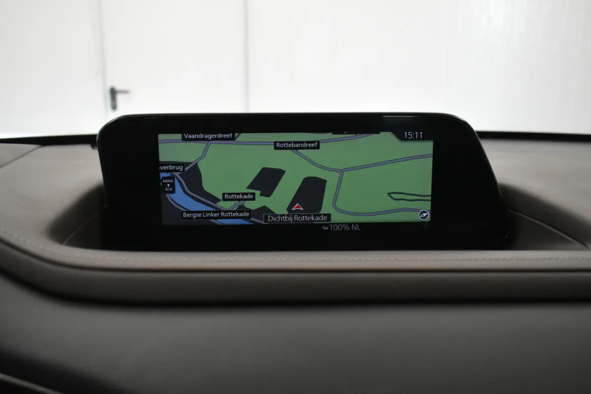 2.0 e-SkyActiv-X M Hybrid Luxury Cam Leer EL aKlep + Stoelen Navi Dhoek Detectie