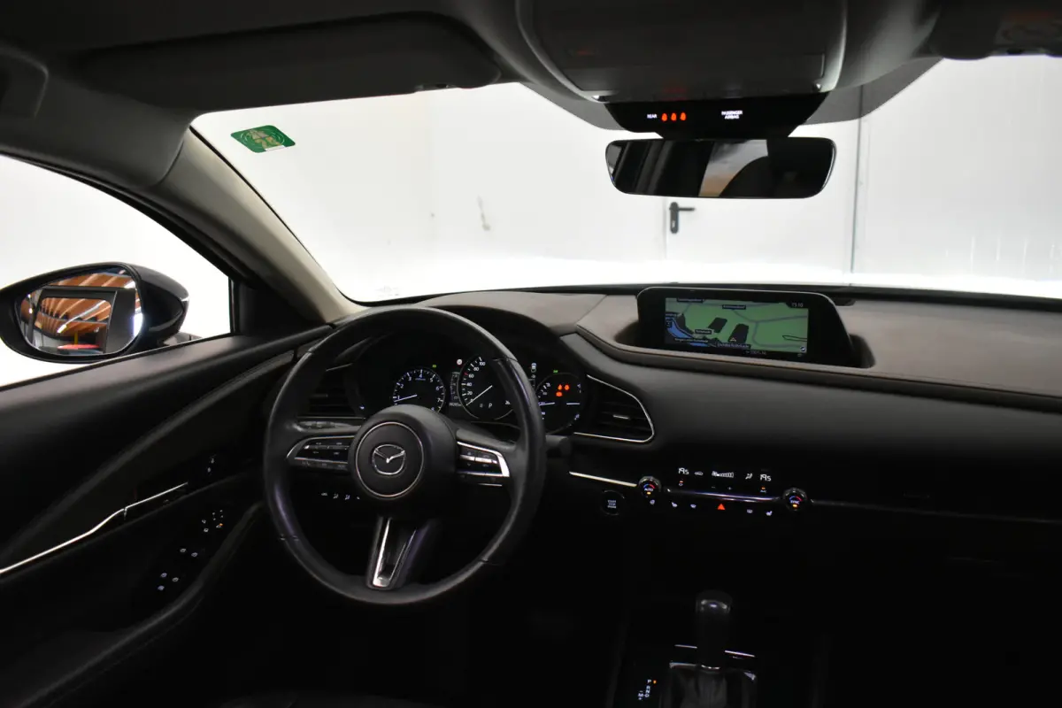 2.0 e-SkyActiv-X M Hybrid Luxury Cam Leer EL aKlep + Stoelen Navi Dhoek Detectie
