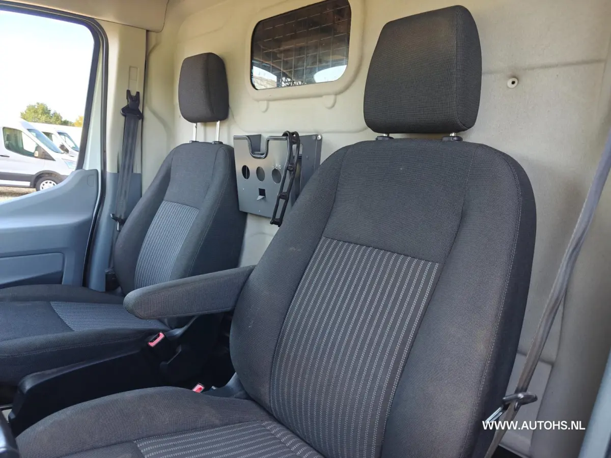 350 2.0 TDCI L2H2 Trend , Apk 9-2027 , 1e Eig , Ex overheid , Euro 6 , Airco, Camera , cruise , in pracht staat.
