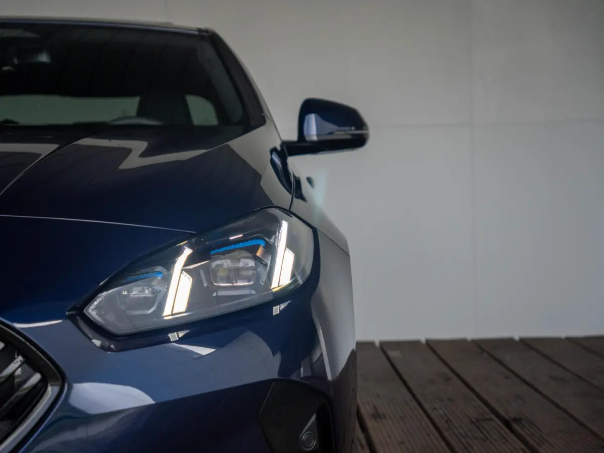 220 | M Sportpakket Pro | Premium Pack | Harman-Kardon | Verwarmd Stuurwiel | Comfort Access | Achteruitrijcamera | Panoramadak | Stoelverwarming |