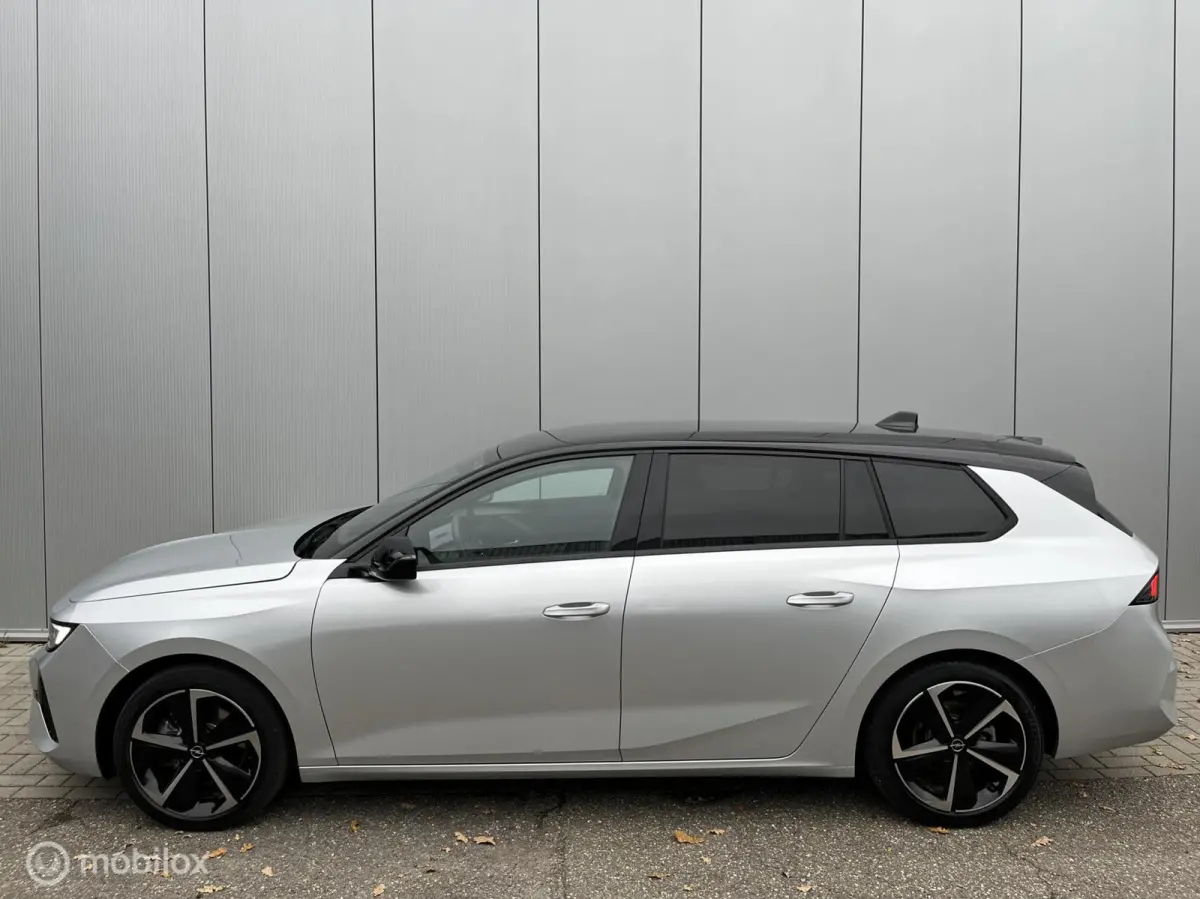 1.2 Turbo Hybrid GS 136 PK AGR/NAV