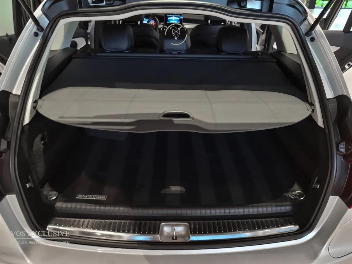 350 e Avantgarde Airmatic|Camera|Verw-stoelen|Sfeerverlichting|Aut-kofferklep|New Service