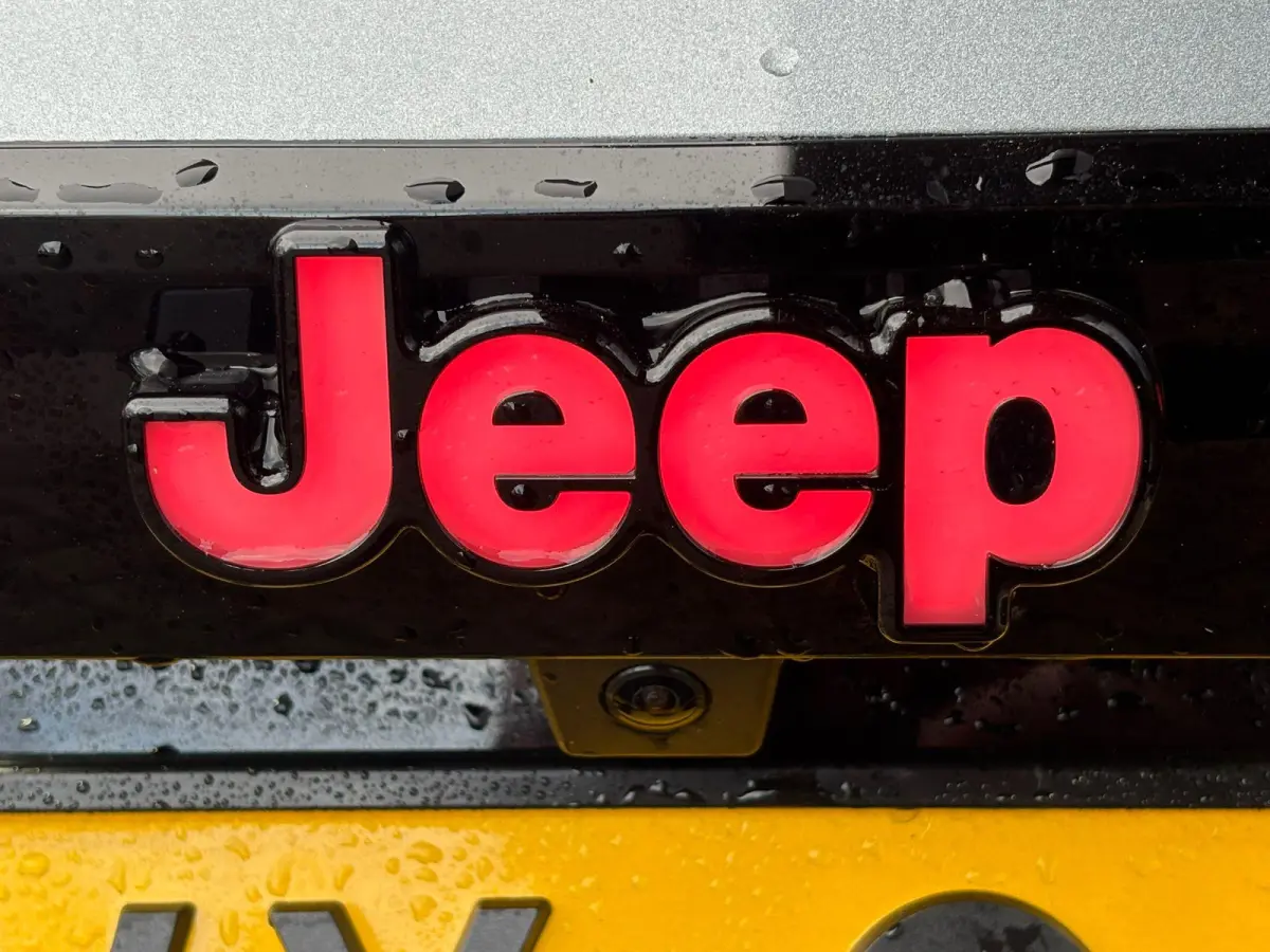 First Edition 74 kWh Nieuwe Compass / Nu Leverbaar vanaf € 43.995,00 / Jeep Almere