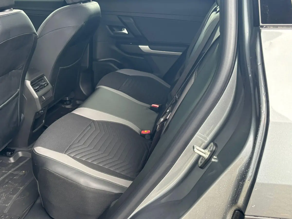 First Edition 74 kWh Nieuwe Compass / Nu Leverbaar vanaf € 43.995,00 / Jeep Almere