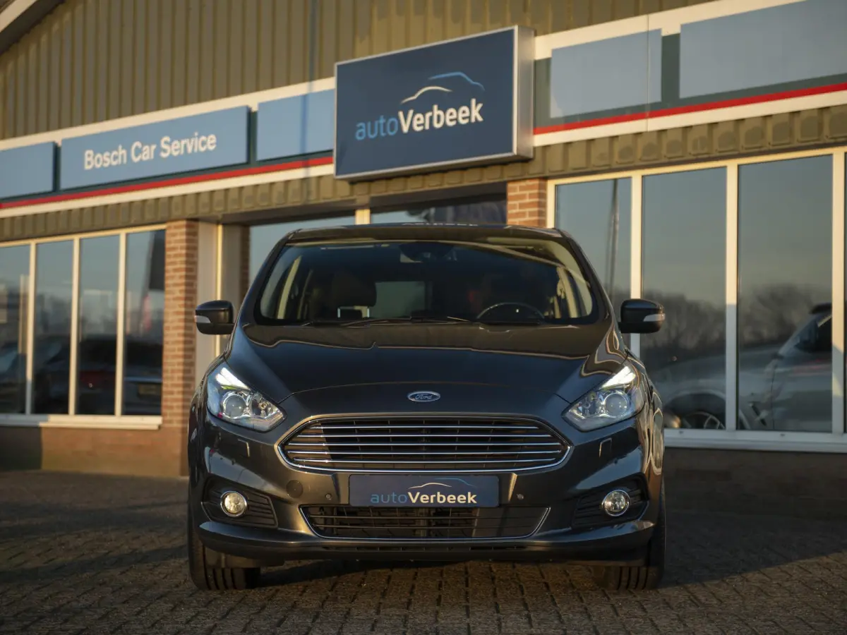 1.5 160pk Titanium 7p. | Gereviseerde motor | Pano | Navi & Apple Carplay/Android Auto | Elektr. achterklep | Keyless | Voorruitverwarming | Parkeer pakket | Lane Assist | Verkeersbord Assis