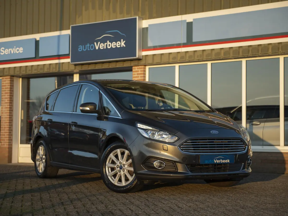 1.5 160pk Titanium 7p. | Gereviseerde motor | Pano | Navi & Apple Carplay/Android Auto | Elektr. achterklep | Keyless | Voorruitverwarming | Parkeer pakket | Lane Assist | Verkeersbord Assis