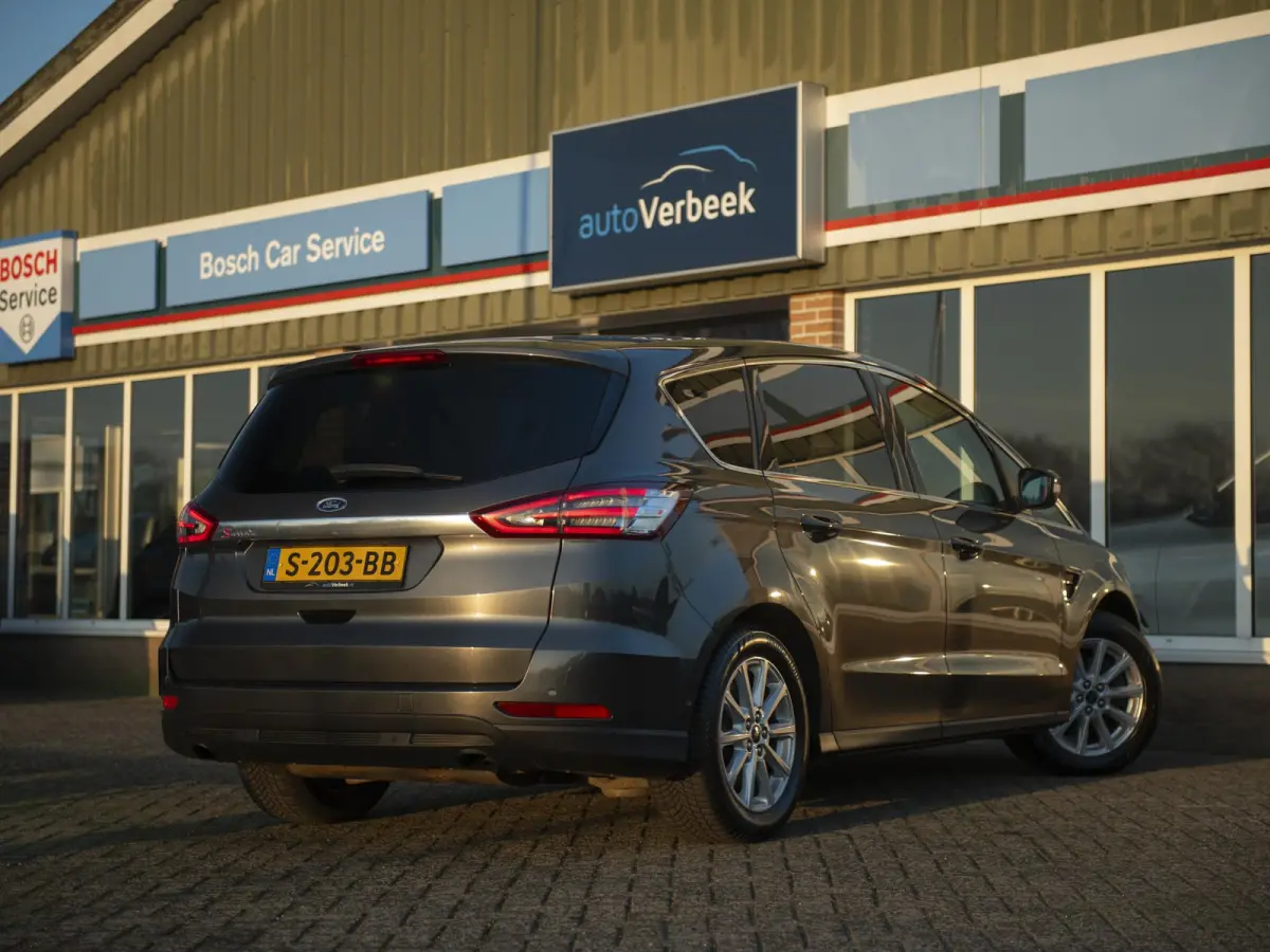 1.5 160pk Titanium 7p. | Gereviseerde motor | Pano | Navi & Apple Carplay/Android Auto | Elektr. achterklep | Keyless | Voorruitverwarming | Parkeer pakket | Lane Assist | Verkeersbord Assis