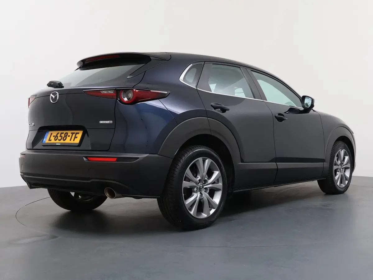 2.0 e-SkyActiv-X M Hybrid Comfort | AUTOMAAT | Adapt. Cruise | Parkeercamera | Head-Up |