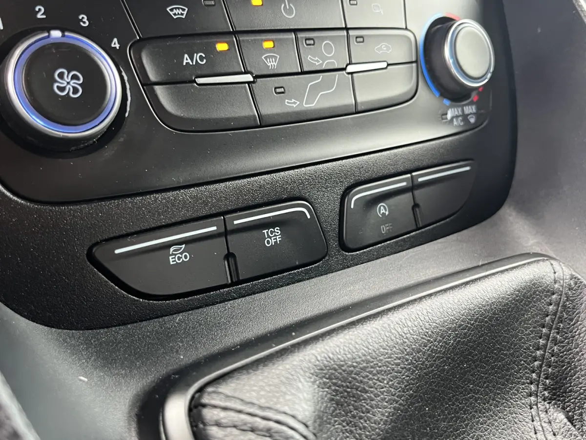 1.5 EcoBlue L2 Trend 100pk/74kW 6-bak | Camera | Carplay | Cruise |  DEMO