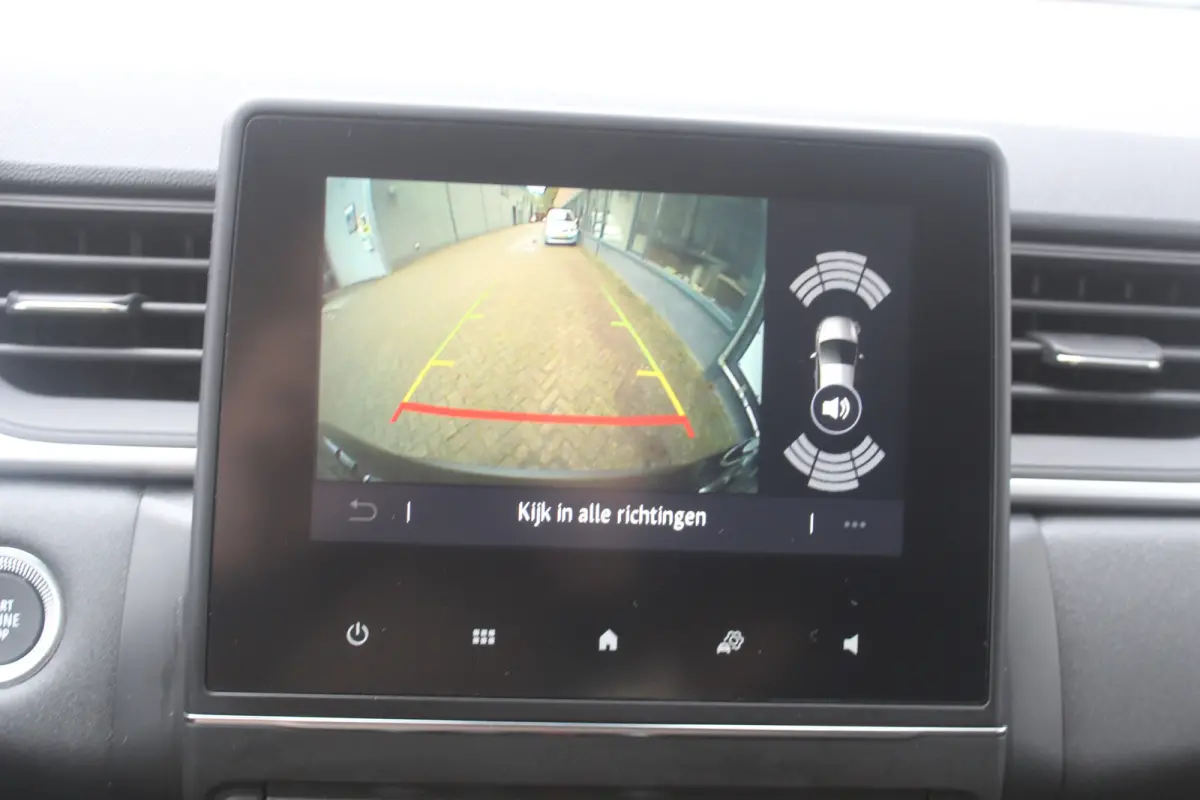 1.0 TCe 90 Evolution All weather banden l Keyless l LED l Parkeercamera achter l Parkeersensoren voor en achter l Apple carplay / Android auto