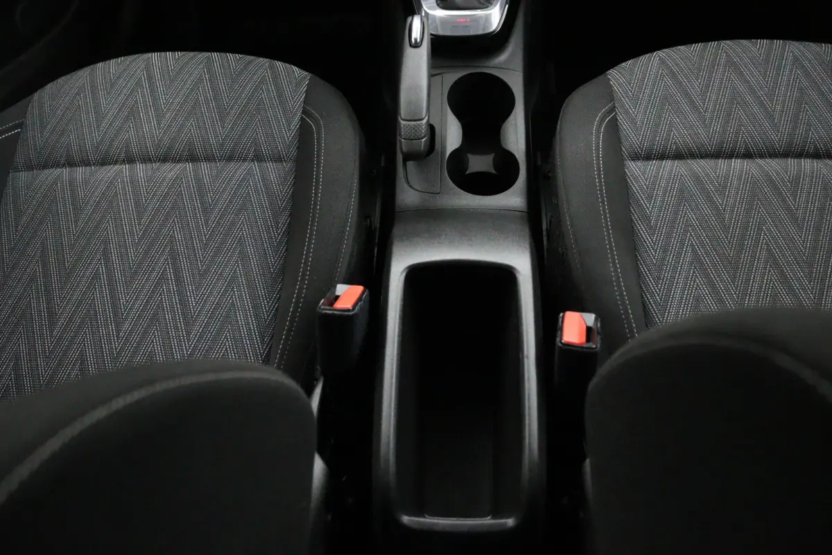 1.2 Turbo Edition 2020*A/C*CRUISE*CARPLAY*