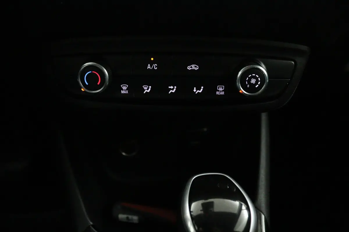 1.2 Turbo Edition 2020*A/C*CRUISE*CARPLAY*