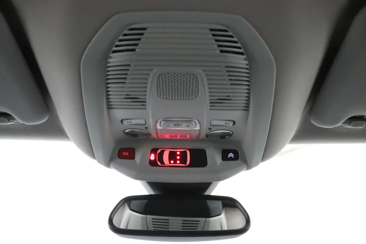 1.2 Business*130PK*ECC*CAM*NAVI*ACC*CARPLAY*