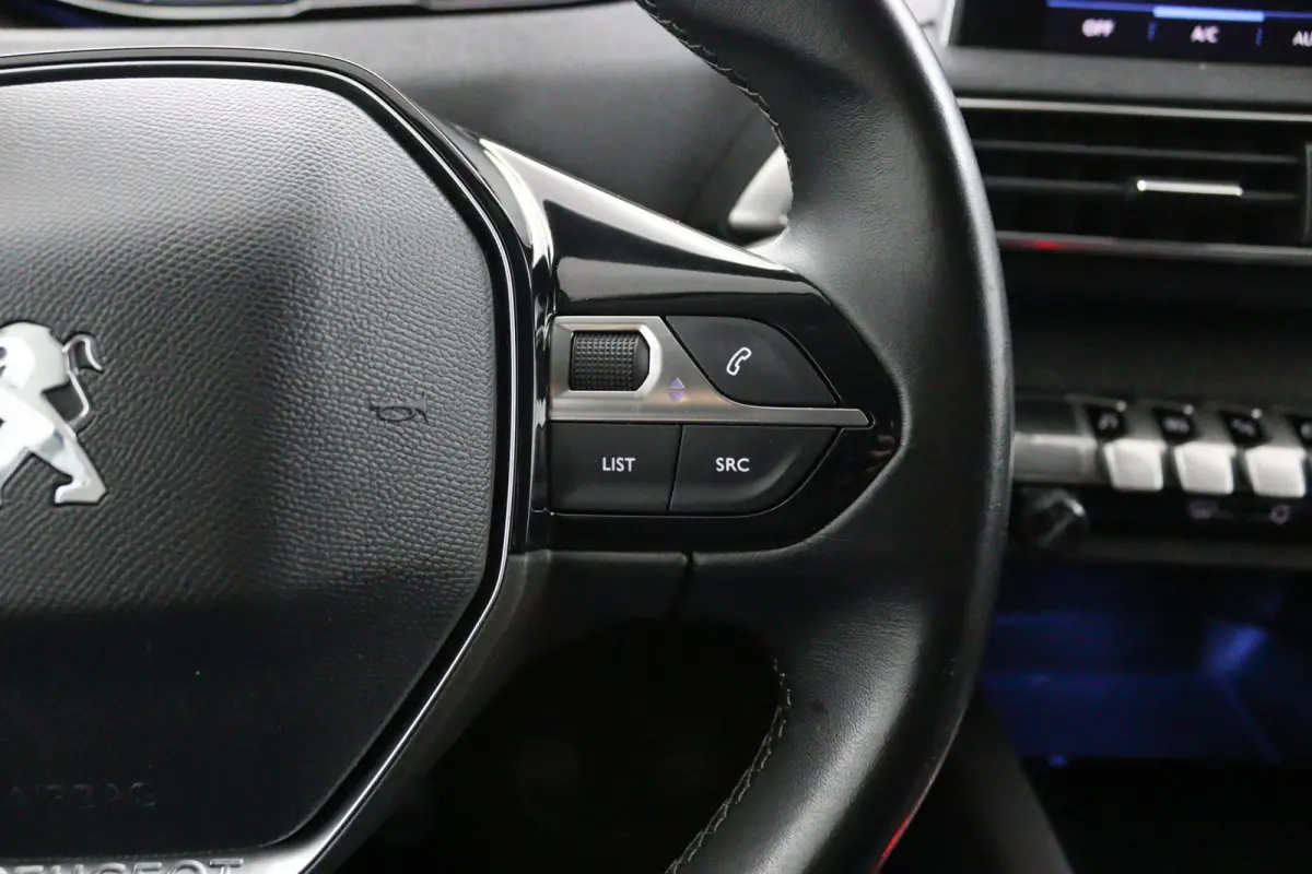 1.2 Allure*130PK*ECC*CRUISE*NAVI*CARPLAY*